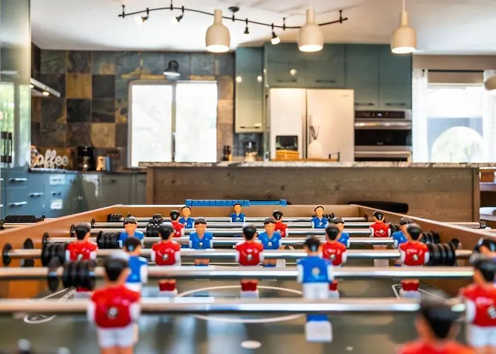 The Sinatra - Fun 5bd Huge Pool Game